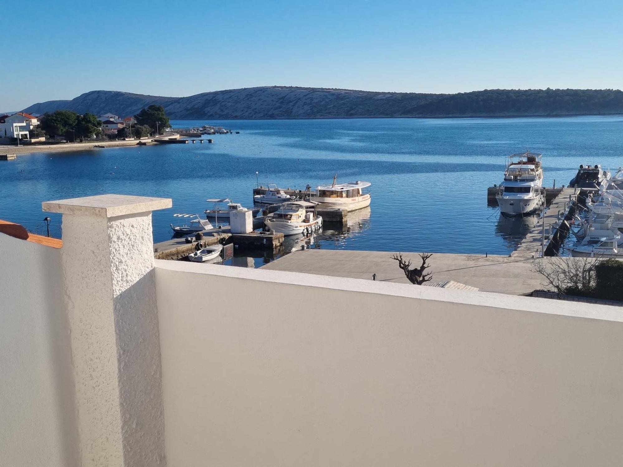 Bed and Breakfast Leut Barbat na Rabu Exterior foto